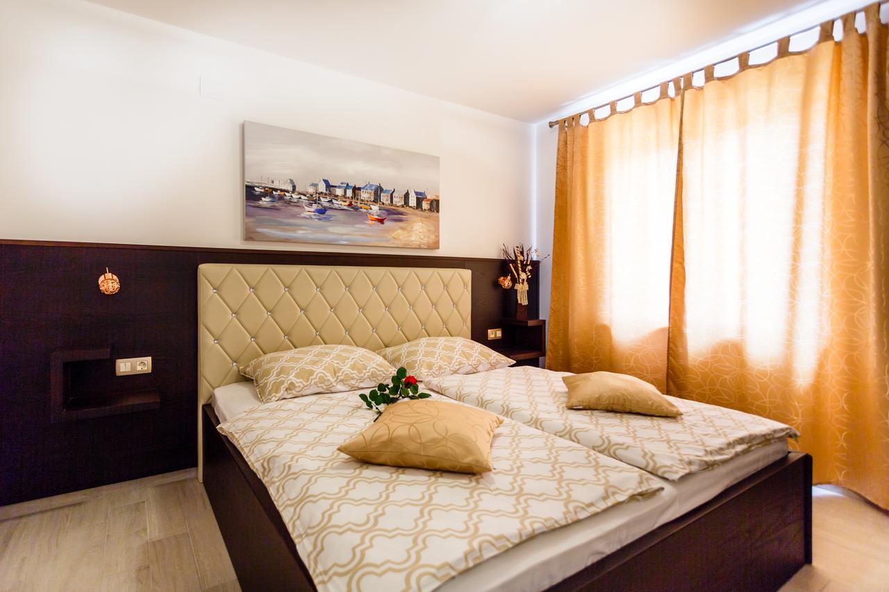 Villa Aria Malinska Ngoại thất bức ảnh
