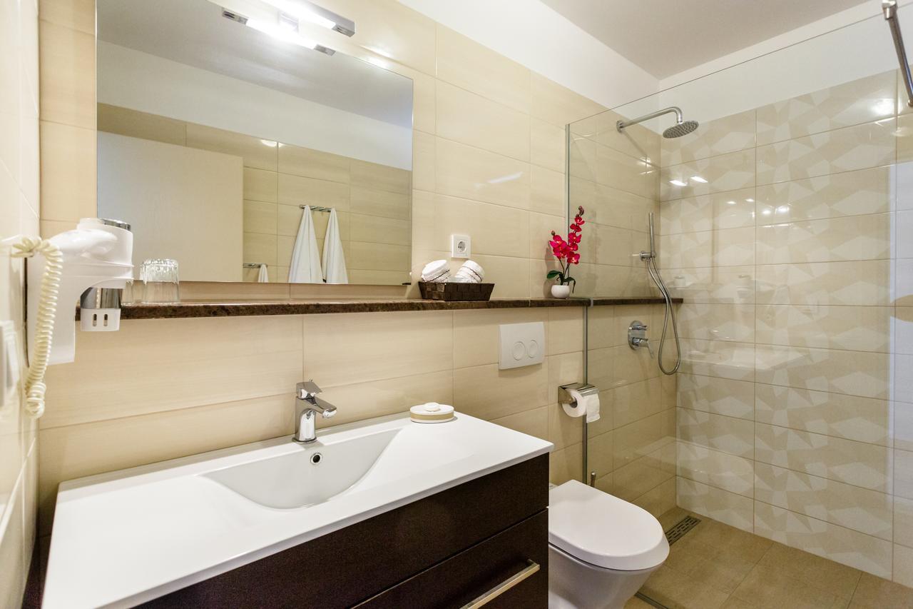 Villa Aria Malinska Ngoại thất bức ảnh